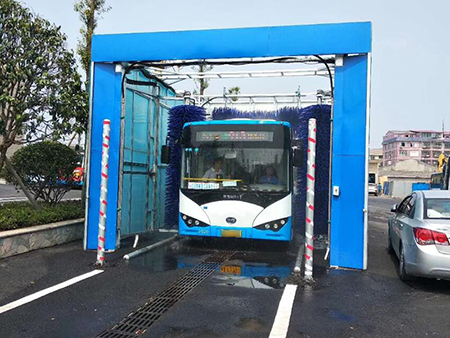 Drive Through Bus Wash System